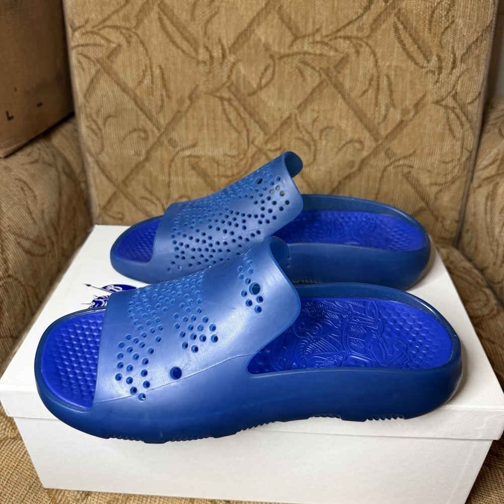 Burberry Men's "Stingray" Rubber Pool Slide Flip Flop Midnight Shoes US 8 EU 41‎